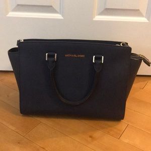 MK Selma Satchel